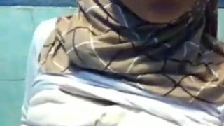 Gadis Hijab Cantik  Binal