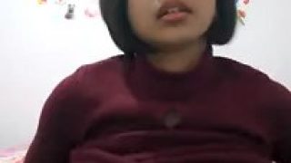 Cam Cewe Baju Coklat Rambut Pendek Sange Terus