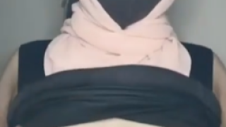 Bokep Indo Caca Jilbab Pink Toge Montok