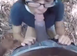 Bokep Indo Ngewe di Hutan Sensasinya Mantap