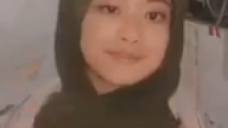 Hijab Toket Gede Pentil DItindik