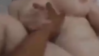 Indo main Istri Teman Chindo Toge Montok