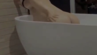 Miss Kocok Terbaru Crott Dipantat