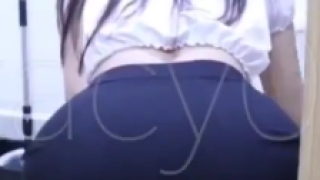 Bersihin Kamar Mandi Si Bos Megang2 Terus MAIN