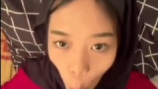 BOKEP INDO – Adik Tiri Jilbab Siap Diewe Kapan pun Saat Rumah Sepi